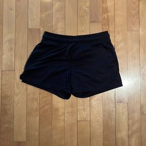 Joe Fresh running shorts. EUC. Super soft, pockets.